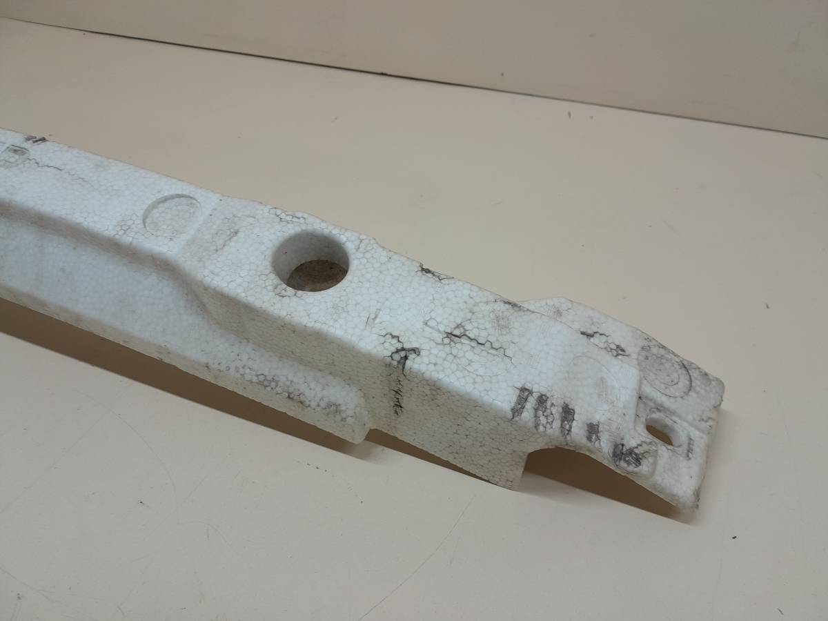 Наполнитель переднего бампера Mazda Mazda 3 (BL) 2009-2013