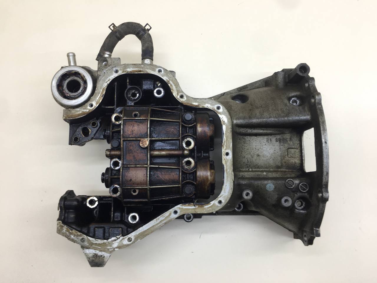 Поддон масляный двигателя Toyota Camry (XV50) 2011-2017 Поддон масляный двигателя Toyota Camry (XV50) 2011-2017