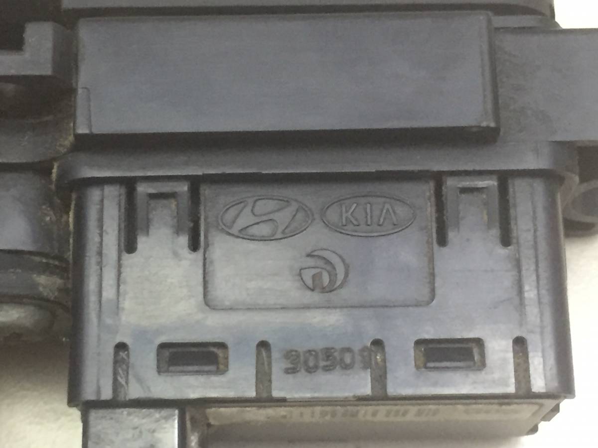 Кнопка обогрева сидений Kia Sorento (XM) 2009-2021