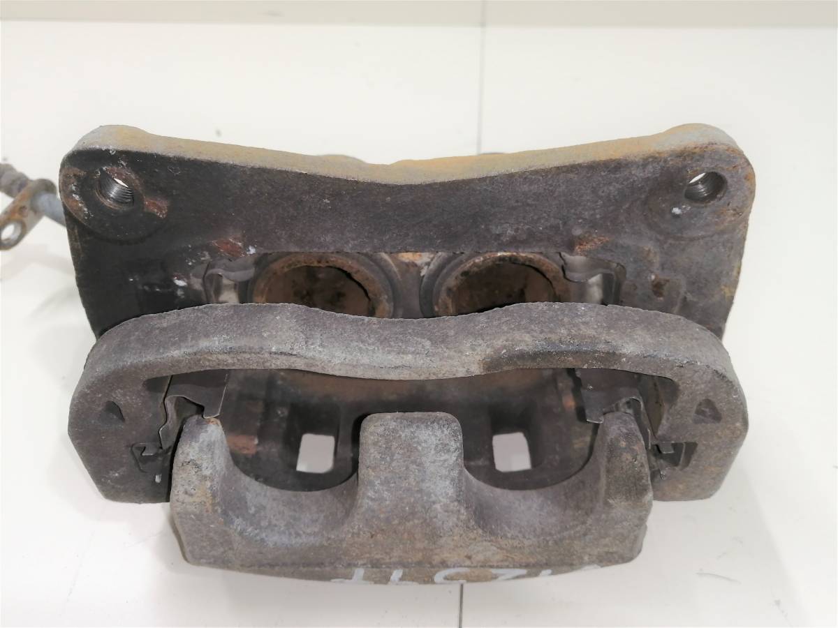 Суппорт передний правый Subaru Impreza (G12) 2007-2012 Суппорт передний правый Subaru Impreza (G12) 2007-2012