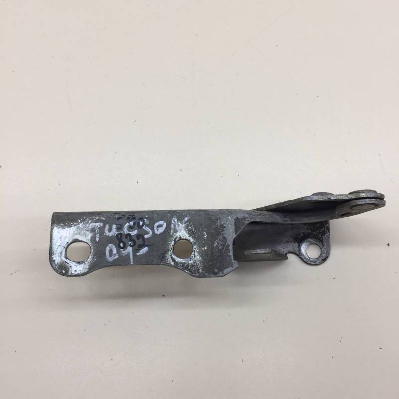 Петля капота правая Hyundai Tucson (JM) 2004-2010
