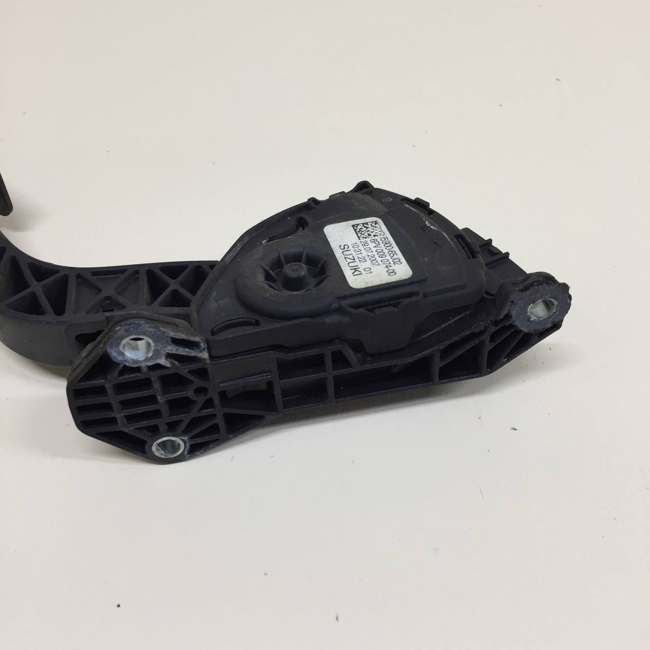 Педаль газа Suzuki Grand Vitara 2005-2015