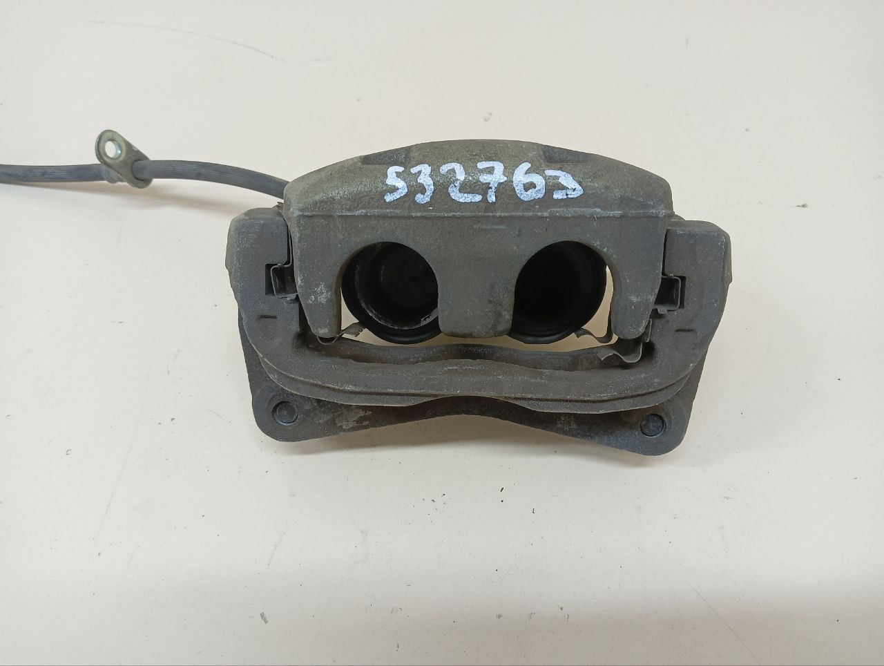 Суппорт передний левый Subaru Impreza (G12) 2007-2012