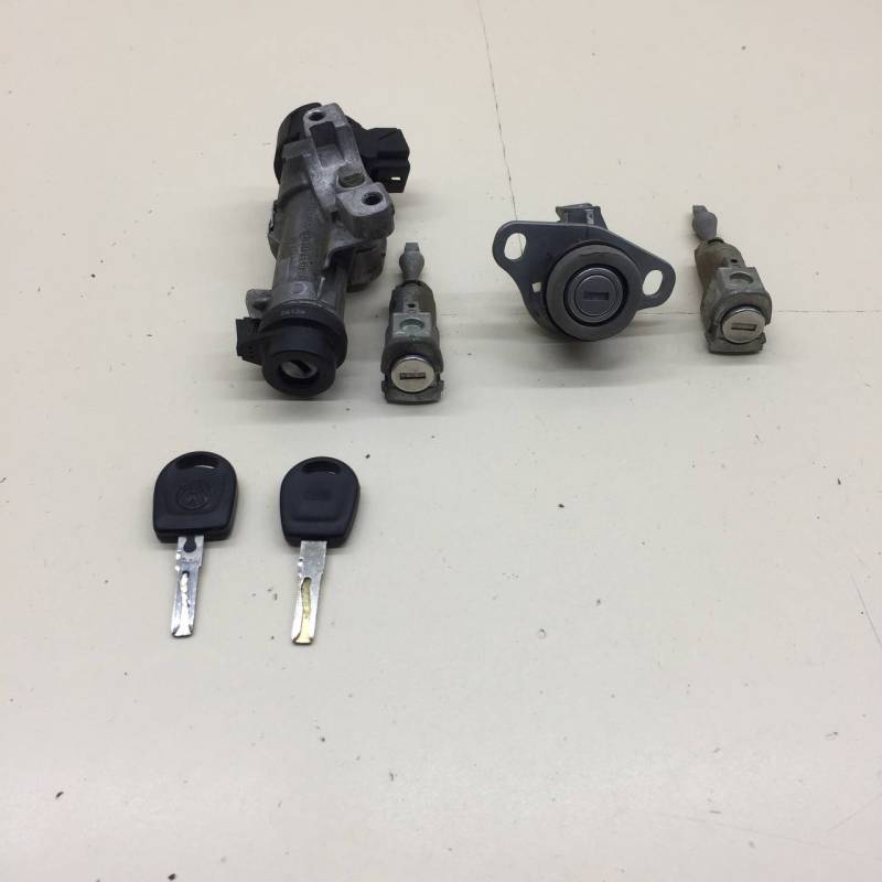 Замок зажигания Volkswagen Polo (MK5) 2011-2020 Замок зажигания Volkswagen Polo (MK5) 2011-2020