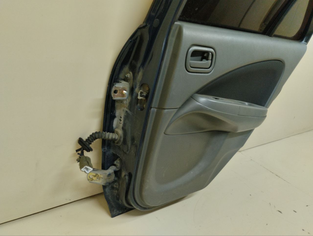 Дверь задняя правая Nissan Almera Classic (B10) 2006-2013