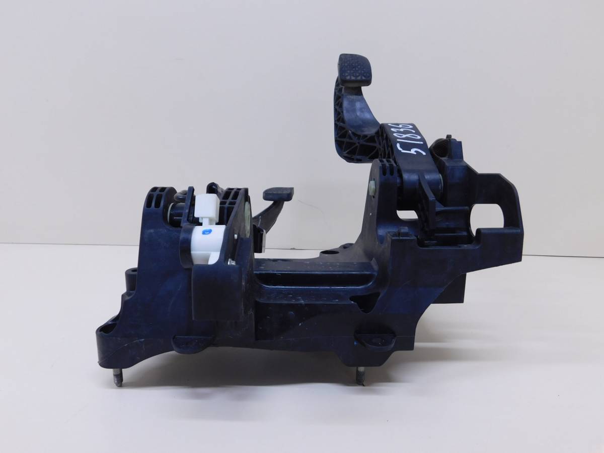 Блок педалей Chevrolet Cobalt (T250) 2011-2015
