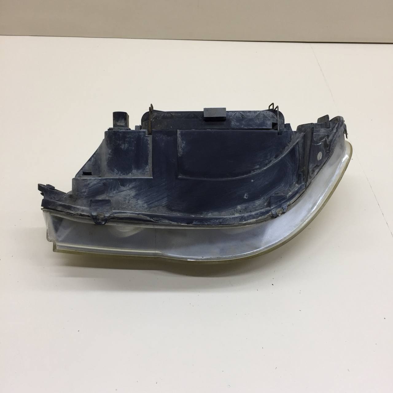 Фара правая Fiat Albea 2002-2012