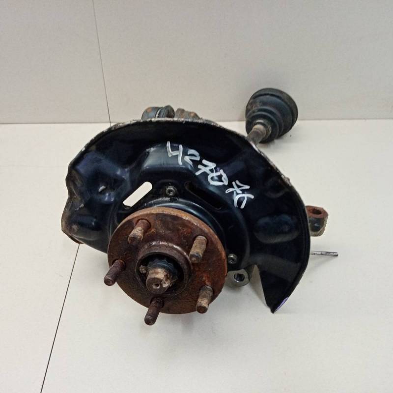 Кулак поворотный передний правый Toyota Caldina (T240) 2002-2007