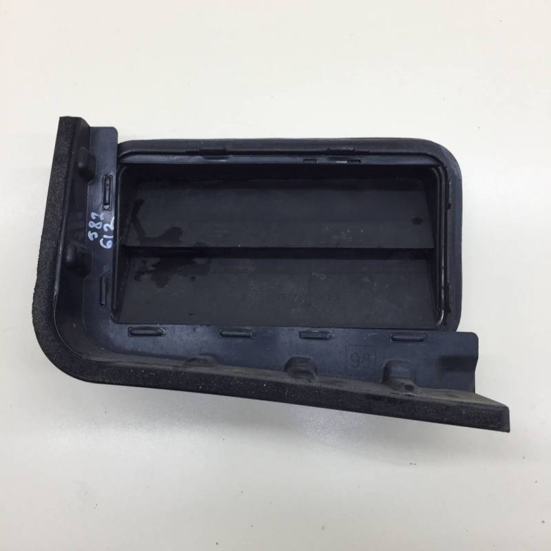 Решетка вентиляционная Toyota Camry (XV50) 2011-2017 Решетка вентиляционная Toyota Camry (XV50) 2011-2017