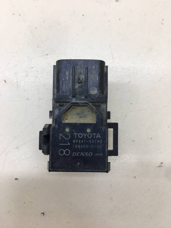 Датчик парковки Toyota Camry (V50) 2011-2017 Датчик парковки Toyota Camry (V50) 2011-2017