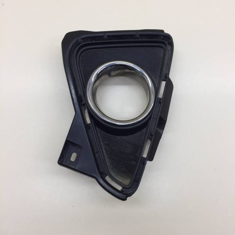 Рамка противотуманной фары левой Toyota Rav 4 (XA40) 2013-2019