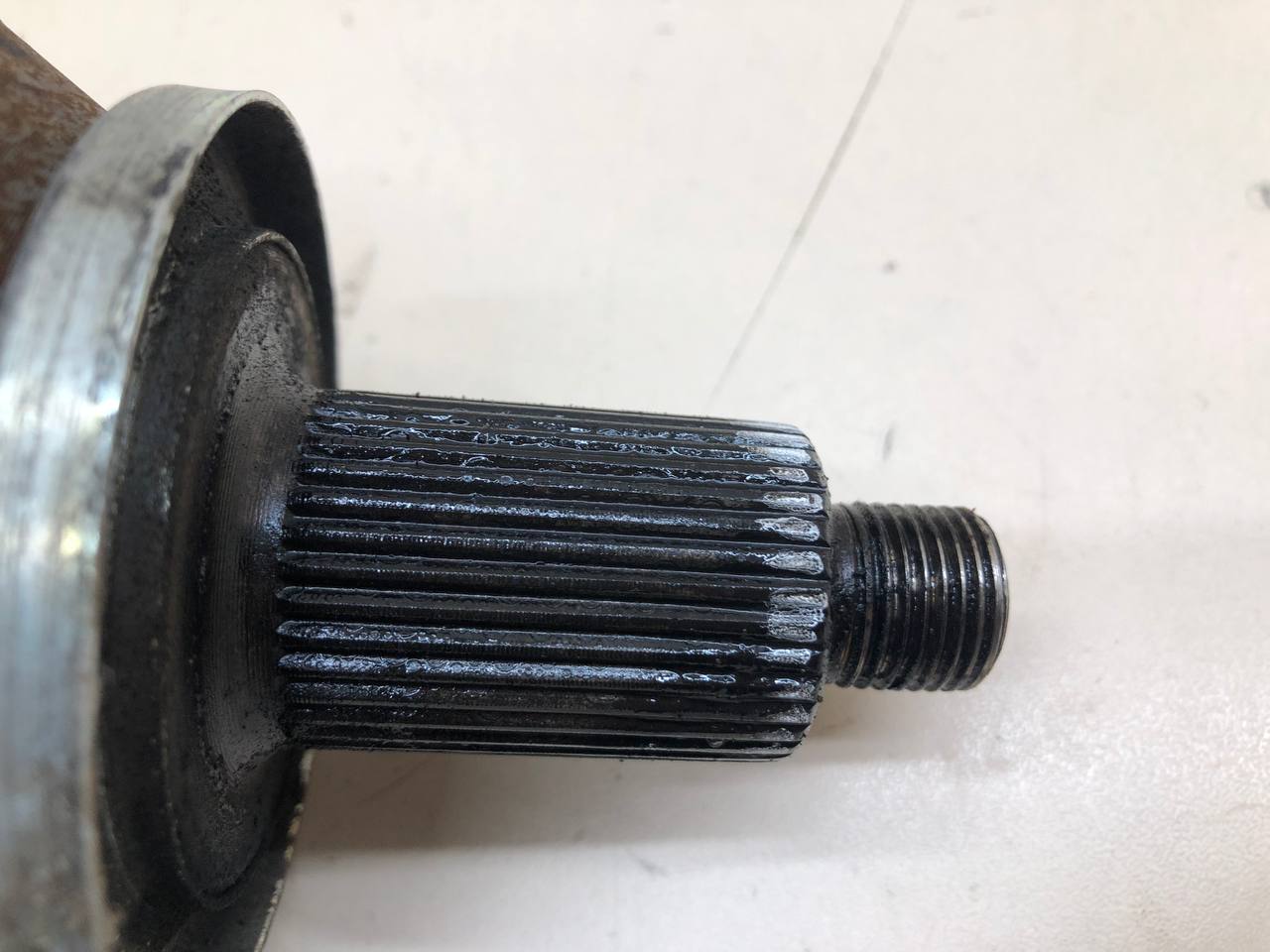 Полуось передняя левая Volkswagen Polo (MK5) 2011-2020 Полуось передняя левая Volkswagen Polo (MK5) 2011-2020