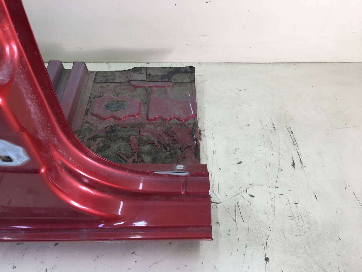 Порог со стойкой левый Lada Vesta 2015>