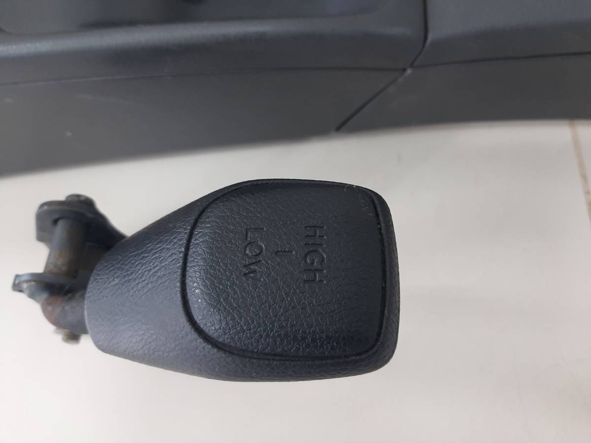 Консоль центральная Subaru Impreza (G12) 2007-2012 Консоль центральная Subaru Impreza (G12) 2007-2012