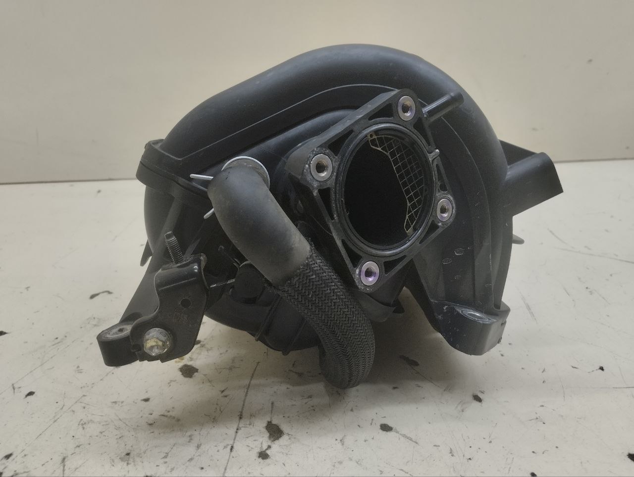 Коллектор впускной Lexus NX 200 (Z10) 2014-2021 Коллектор впускной Lexus NX 200 (Z10) 2014-2021
