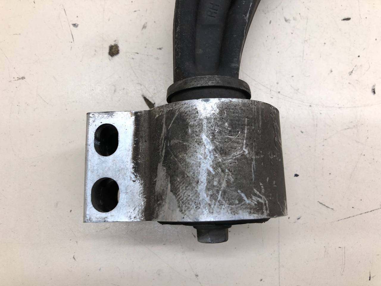 Рычаг передний правый Chevrolet Cruze (J300) 2009-2016