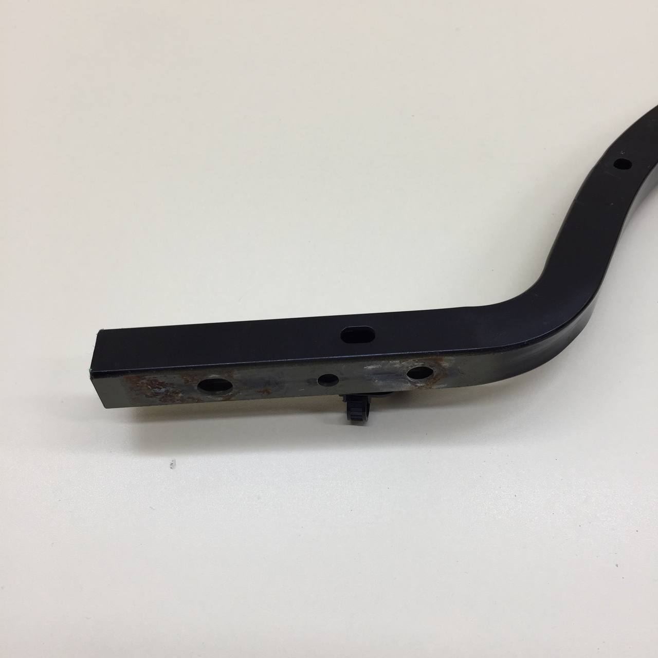 Петля крышки багажника Toyota Camry (XV50) 2011-2017 Петля крышки багажника Toyota Camry (XV50) 2011-2017