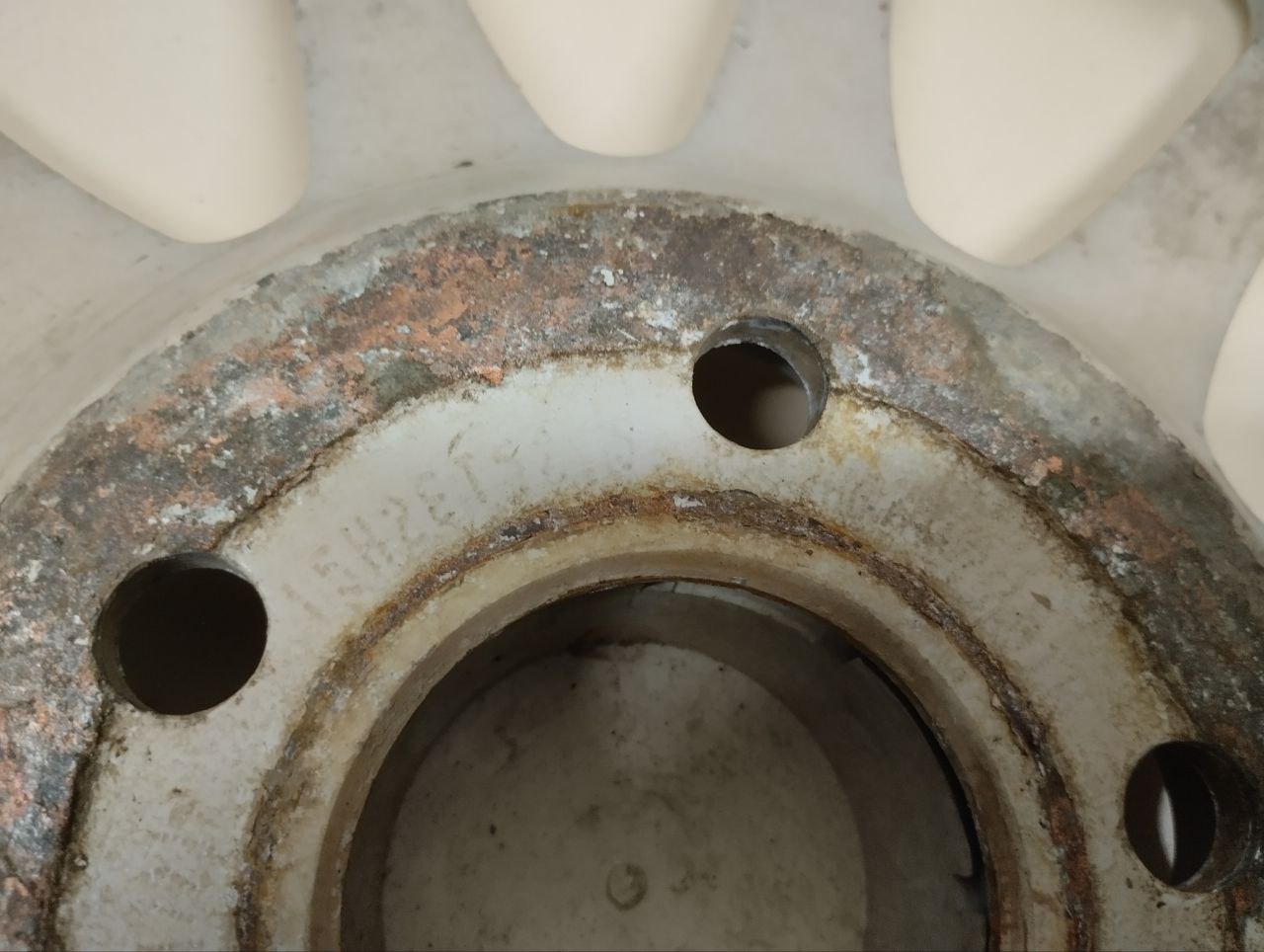 Диски к-кт R15 Кованные