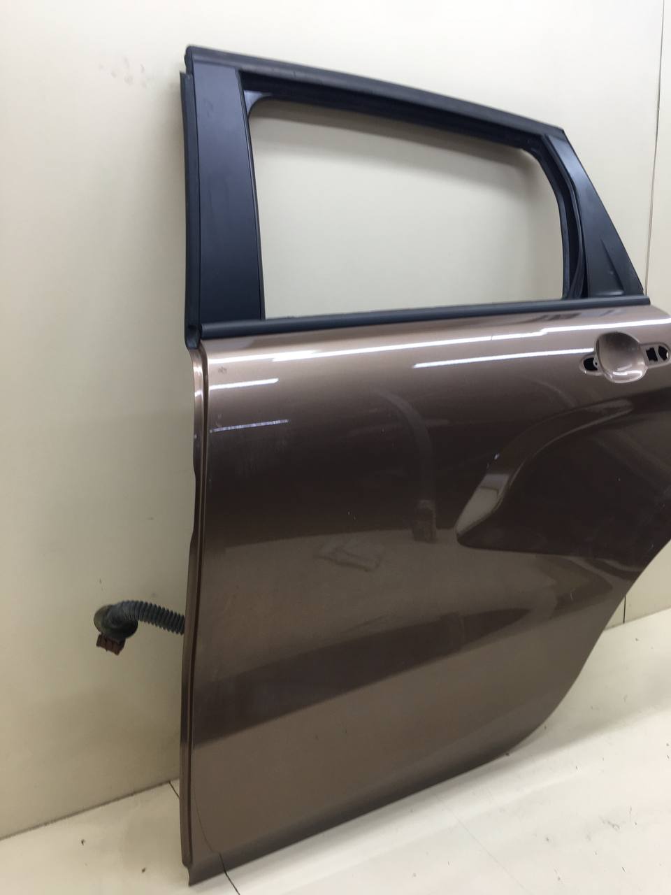 Дверь задняя левая Lada X-RAY 2016>