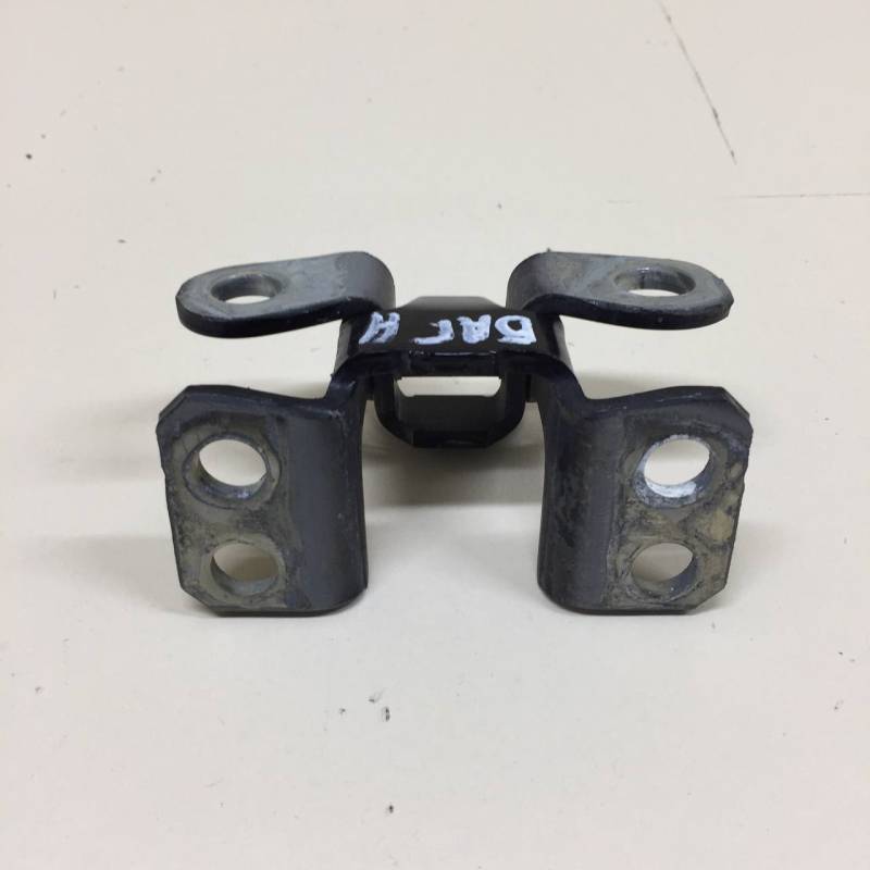 Петля двери багажника Toyota Land Cruiser Prado (J150) 2009-2022 Петля двери багажника Toyota Land Cruiser Prado (J150) 2009-2022