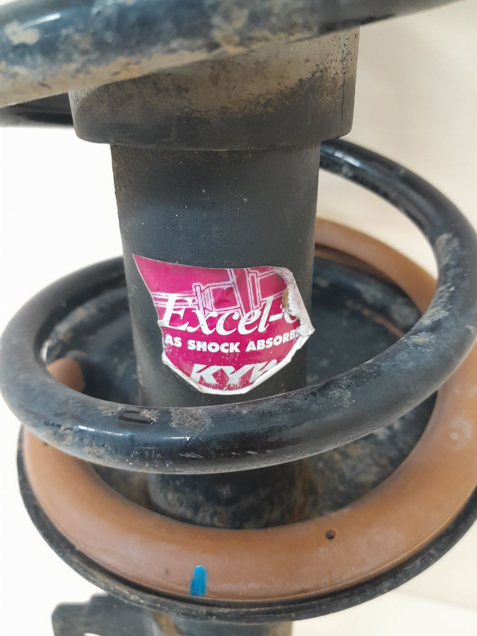 Амортизатор передний Renault Duster (HSA, HSM) 2012>