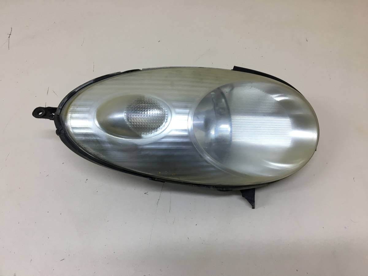 Фара правая Nissan March (K12) 2002-2010