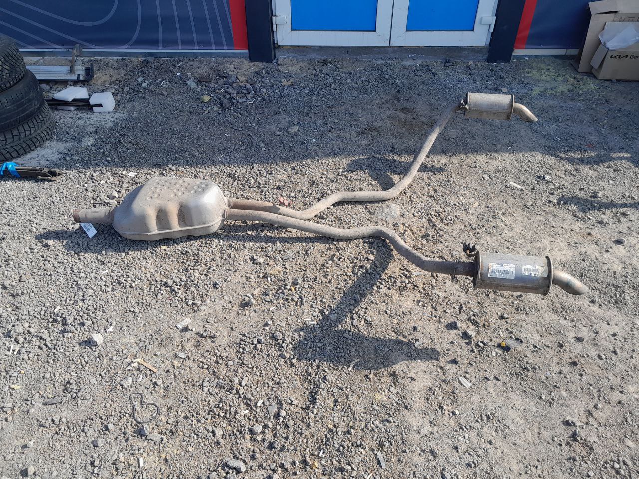 Глушитель основной Land Rover Discovery 3 (L319) 2004-2009 Глушитель основной Land Rover Discovery 3 (L319) 2004-2009