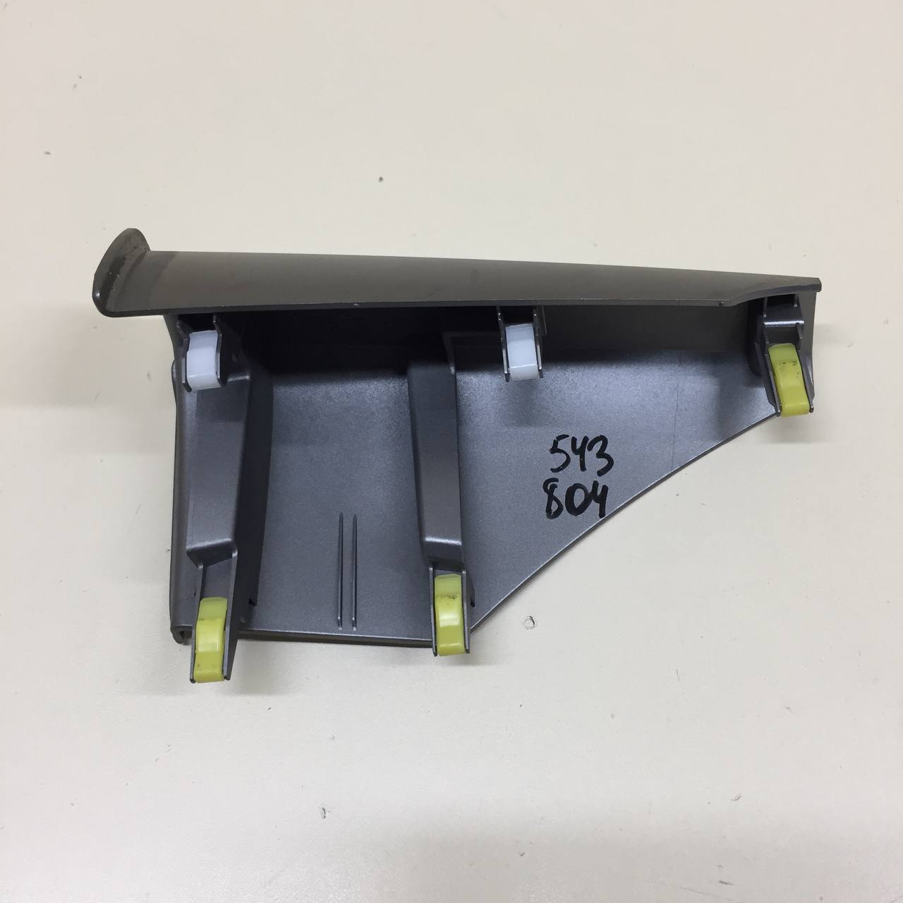 Накладка декоративная Toyota Rav 4 (XA40) 2013-2019