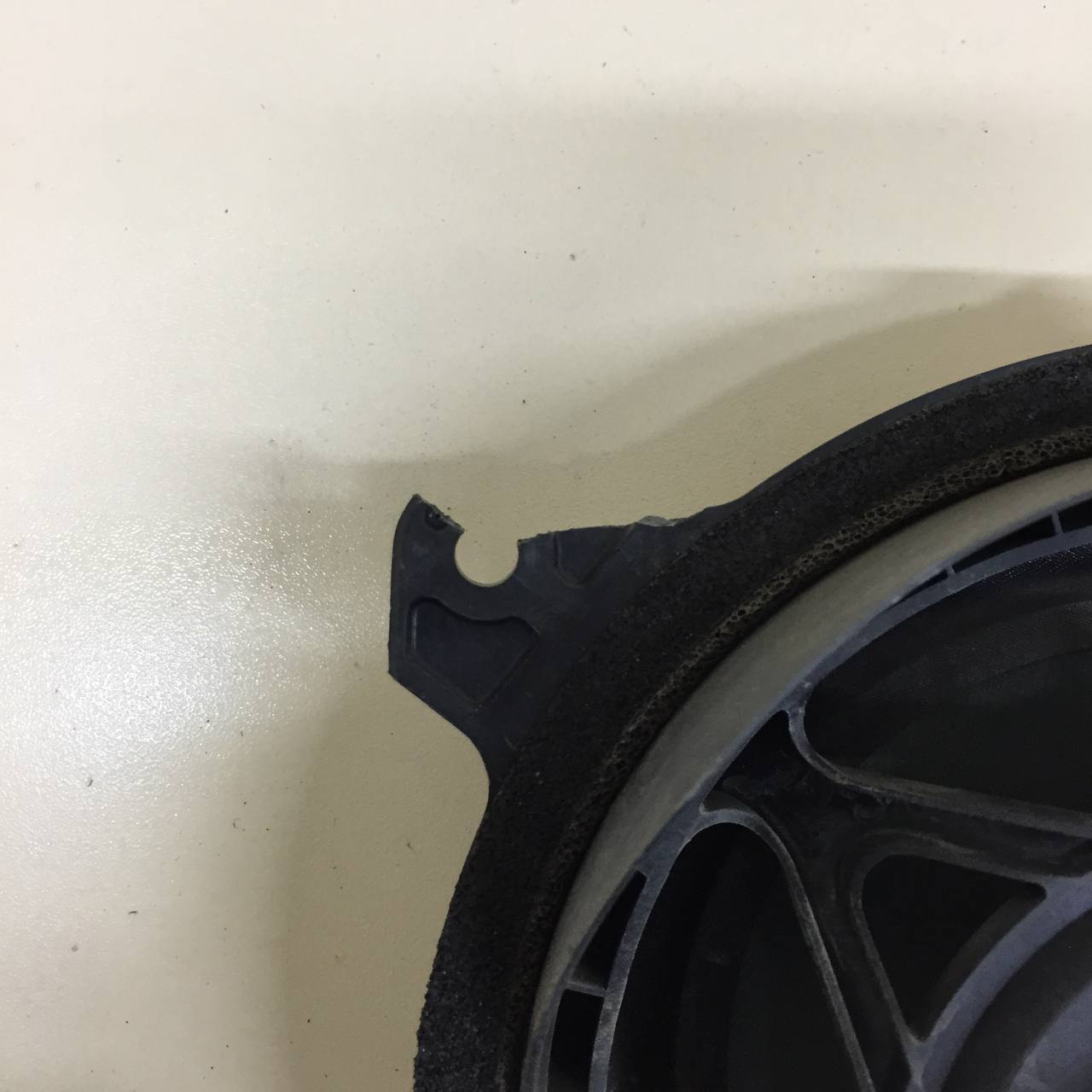 Динамик Toyota Corolla E180 2013-2019 Динамик Toyota Corolla E180 2013-2019