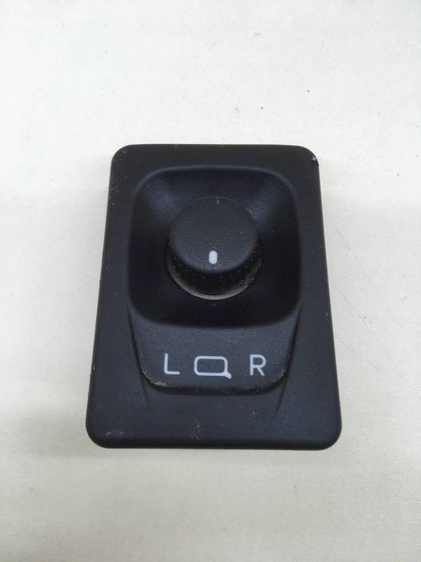 Переключатель регулировки зеркала Chevrolet Niva 2009-2020