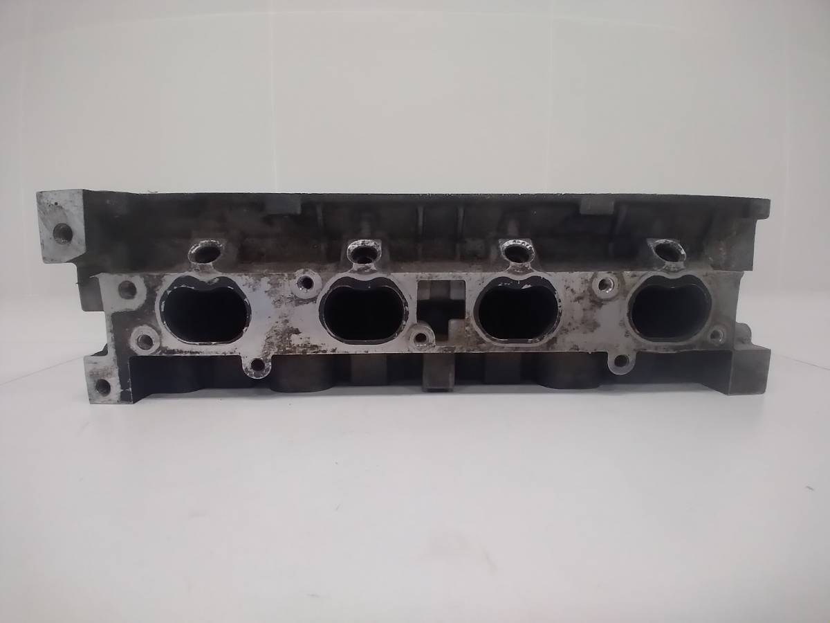 Головка блока цилиндров Ford Fusion (JU) 2002-2012 Головка блока цилиндров Ford Fusion (JU) 2002-2012