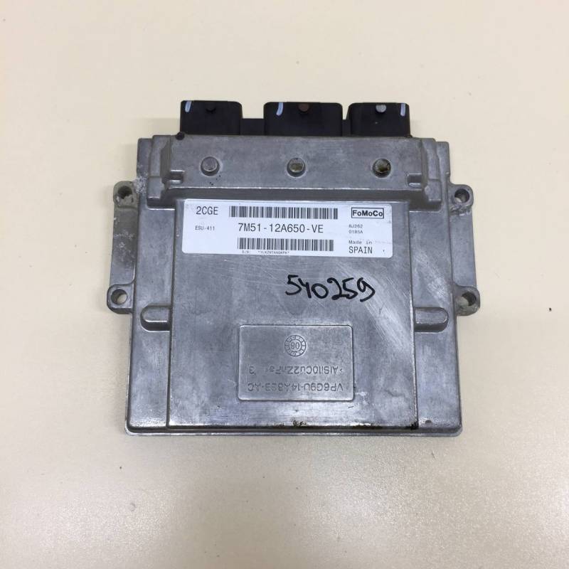 Блок управления двигателем Ford Focus 2 (DB) 2008-2011 Блок управления двигателем Ford Focus 2 (DB) 2008-2011