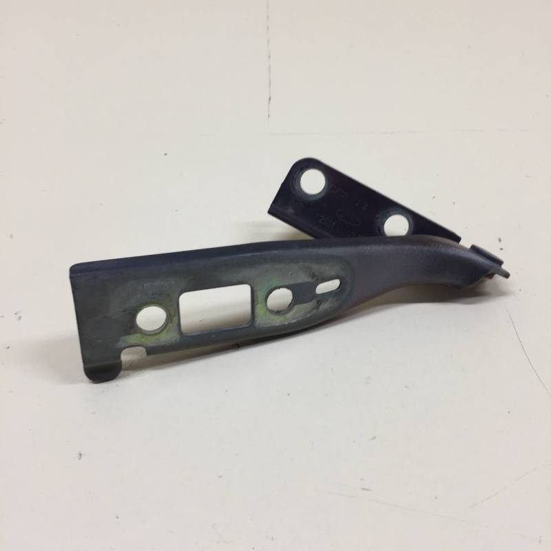 Петля капота правая Ford Fusion (JU) 2002-2012 Петля капота правая Ford Fusion (JU) 2002-2012