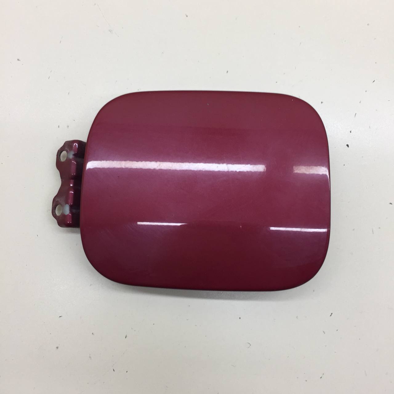 Лючок бензобака Mitsubishi Lancer 9  (CS/Classic) 2000-2011