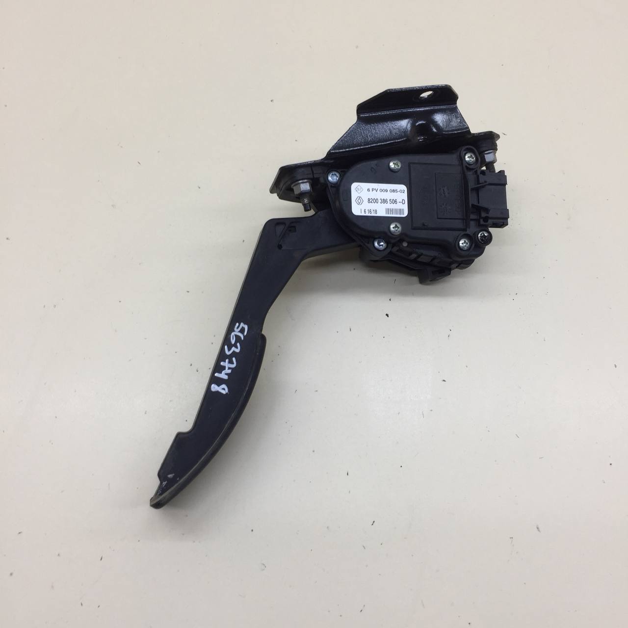 Педаль газа Nissan Almera 3 (G11, G15) 2012> Педаль газа Nissan Almera 3 (G11, G15) 2012>