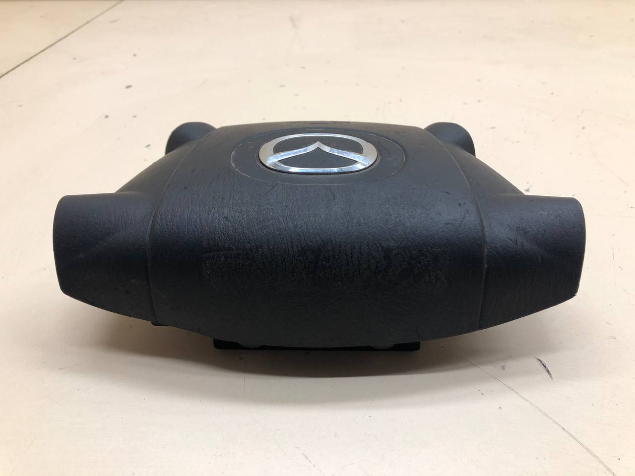 Подушка безопасности в рулевое колесо Mazda BT-50 2006-2012