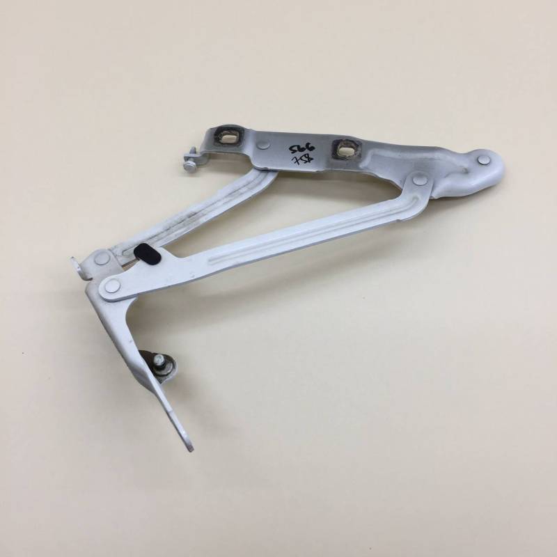 Петля крышки багажника Ford Mondeo 4 2007-2015
