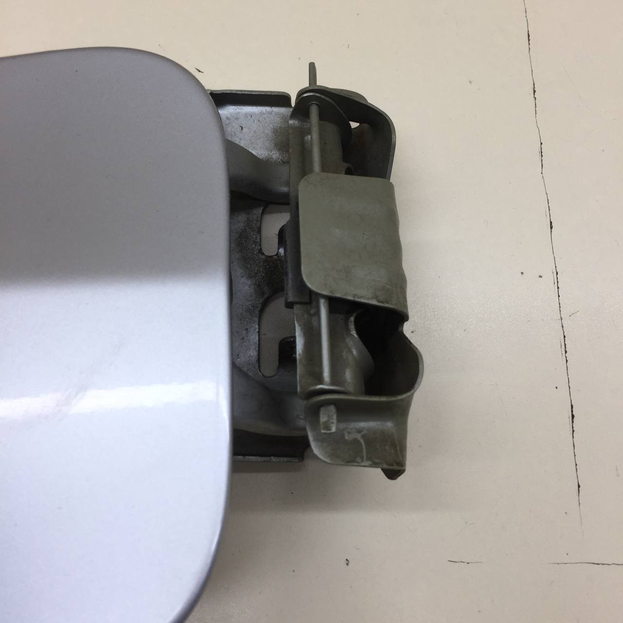 Лючок бензобака Renault Duster (HSA, HSM) 2012>