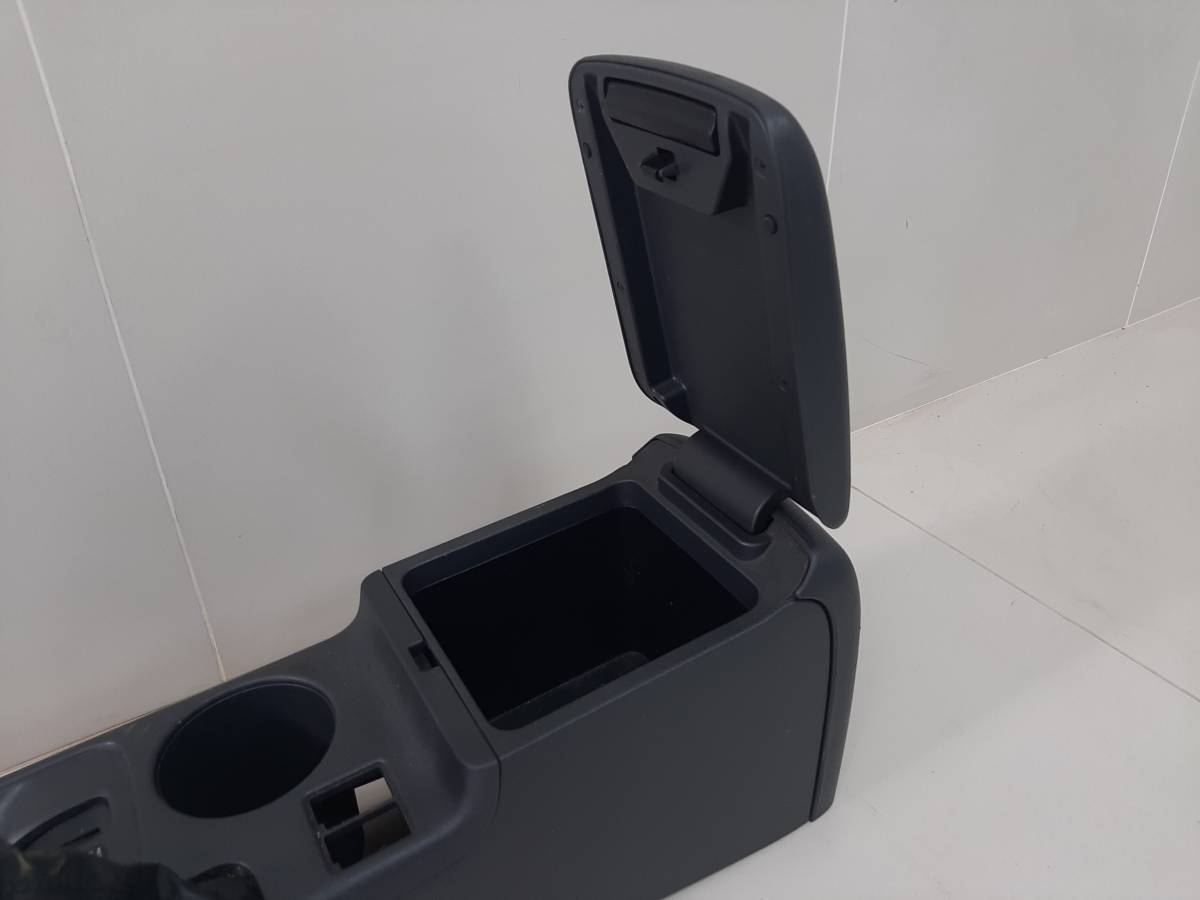 Консоль центральная Subaru Impreza (G12) 2007-2012 Консоль центральная Subaru Impreza (G12) 2007-2012