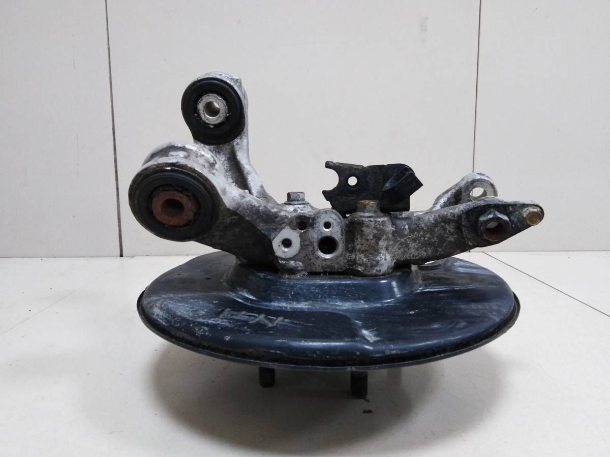 Кулак поворотный задний левый Honda Civic 4D 2006-2012