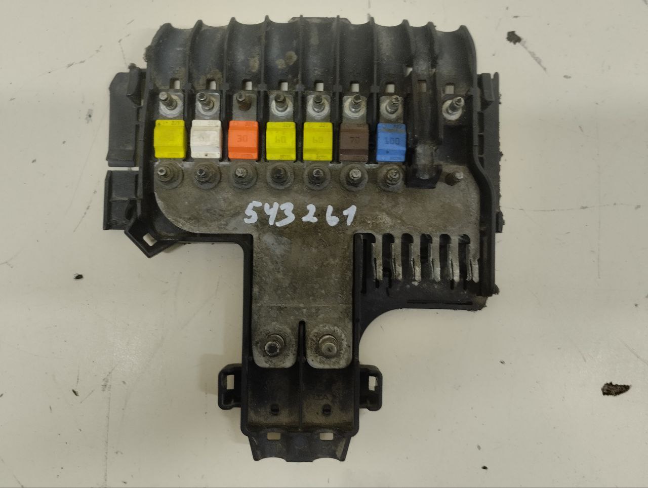Блок предохранителей Citroen Grand C4 Picasso 2006-2014 Блок предохранителей Citroen Grand C4 Picasso 2006-2014