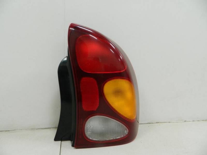 Фонарь задний правый Chevrolet Lanos (T100) 2004-2010 Фонарь задний правый Chevrolet Lanos (T100) 2004-2010