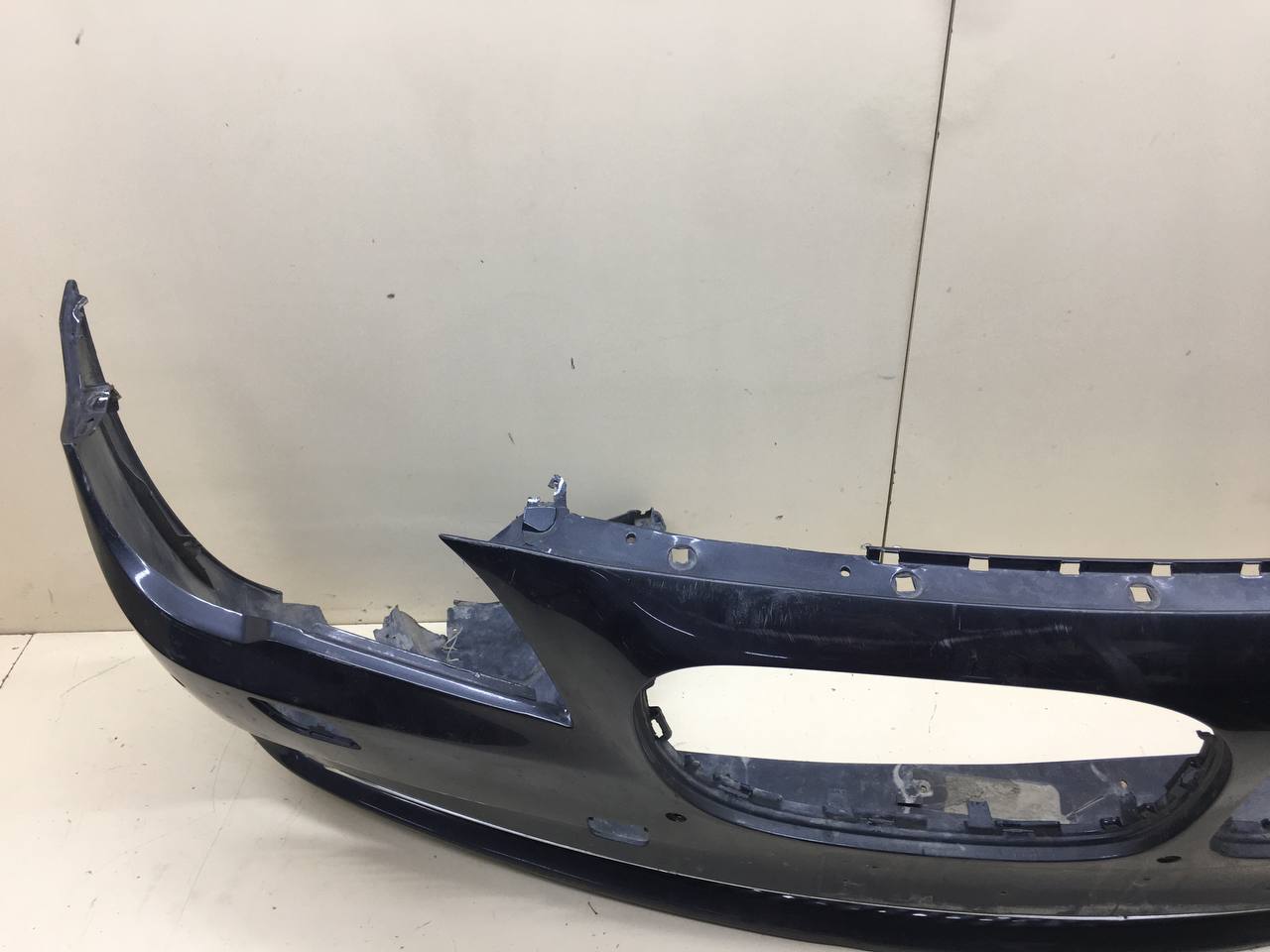 Бампер передний BMW 7-Series F01,F02  2008-2015
