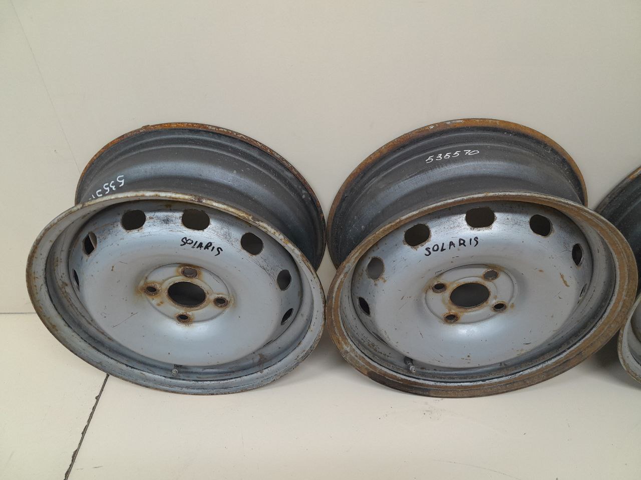 Диски к-кт R15 Штампованные