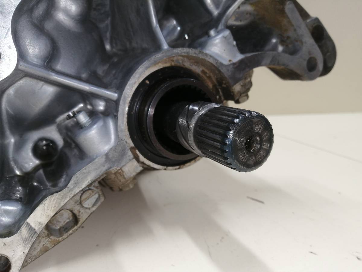 Коробка раздаточная Renault Duster (HSA, HSM) 2012> Коробка раздаточная Renault Duster (HSA, HSM) 2012>