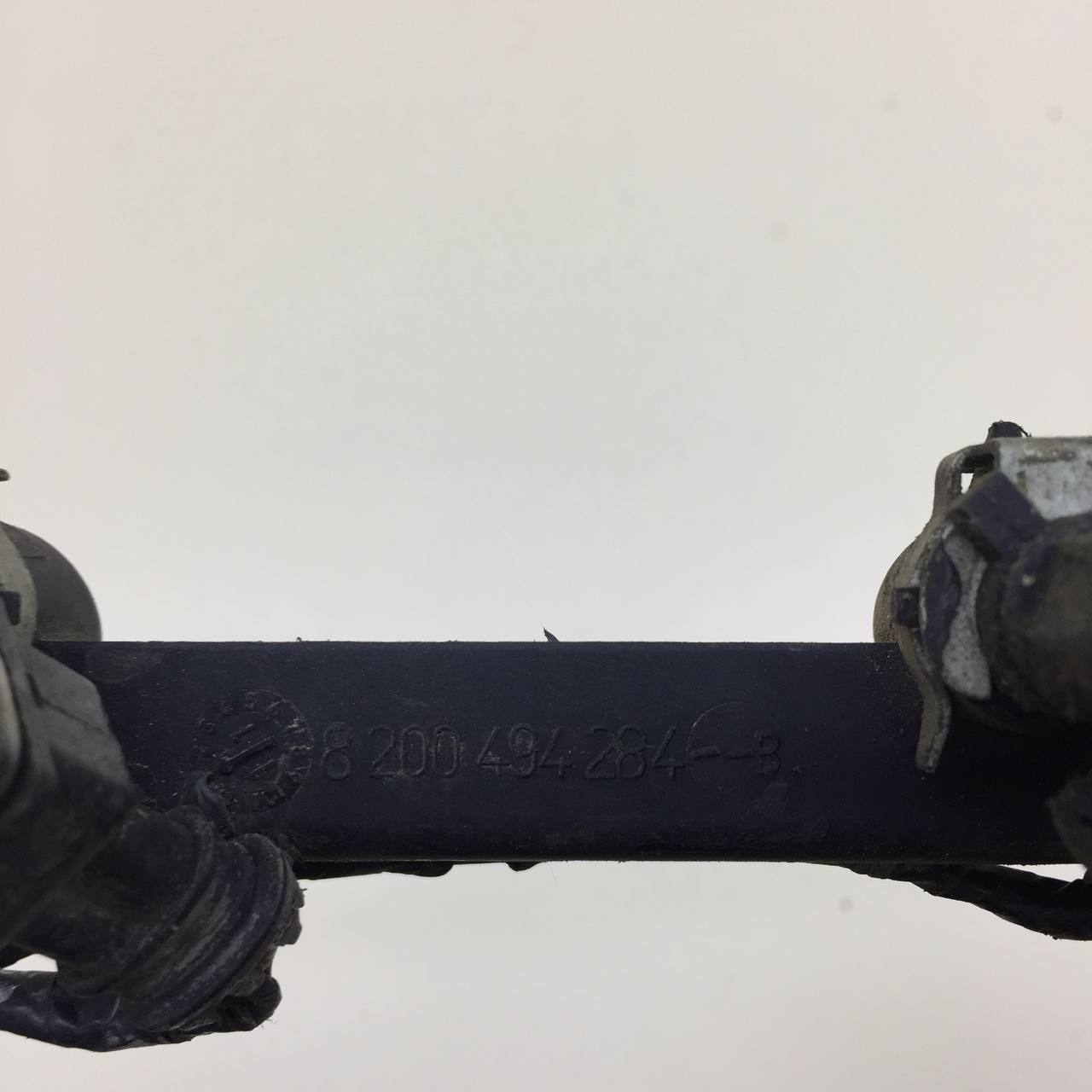 Рейка топливная (рампа) Renault Sandero 2009-2014