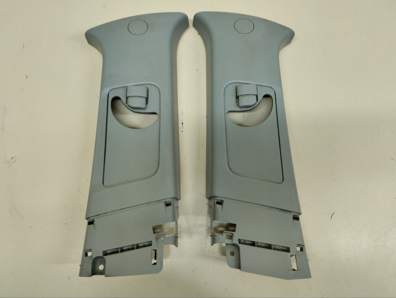 Обшивка стойки Mitsubishi Lancer X (CX, CY) 2007> Обшивка стойки Mitsubishi Lancer X (CX, CY) 2007>