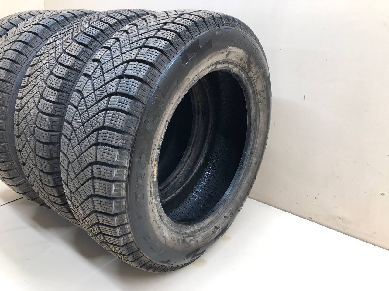 Шины к-кт R15 Всесезонные PIRELLI