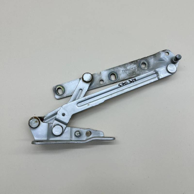 Петля крышки багажника Ford Focus 2 (DA) 2005-2008