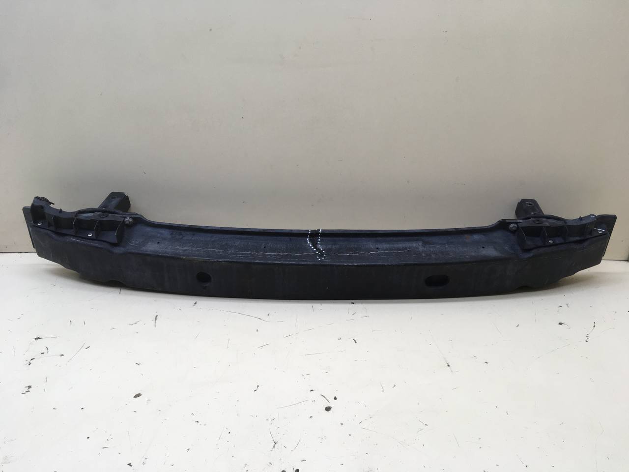 Усилитель переднего бампера Kia Spectra (SD) 2004-2011